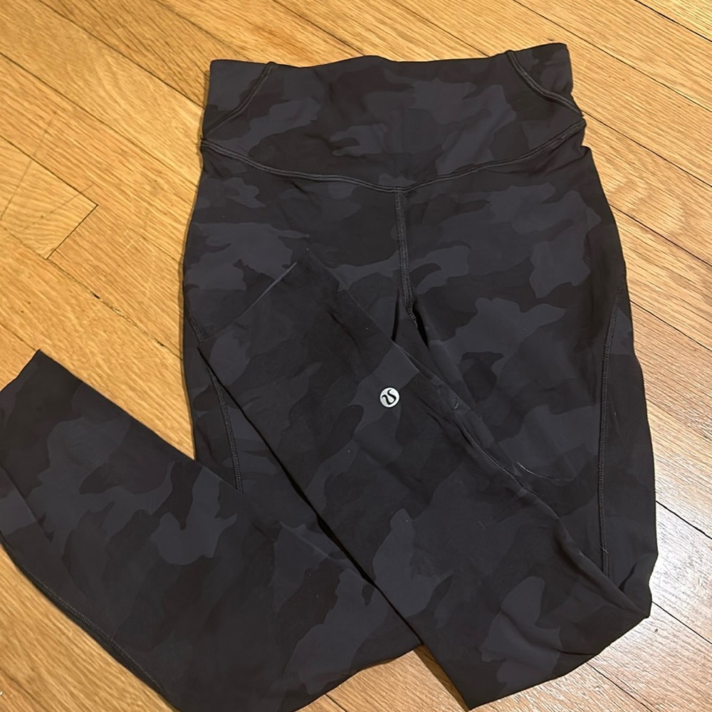 LULU LEGGINGS!!